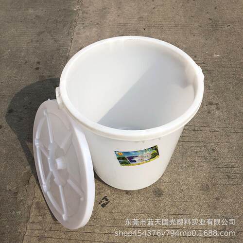 红色塑料胶桶工业化工桶塑胶储物桶白色大水桶食品级