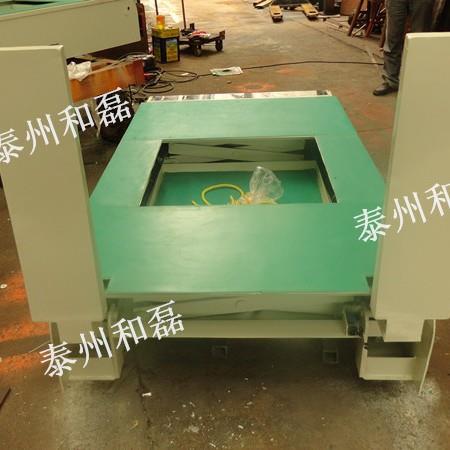 厂家直销翻转升降平台全自动升降机搬运装卸平台液压升降工作