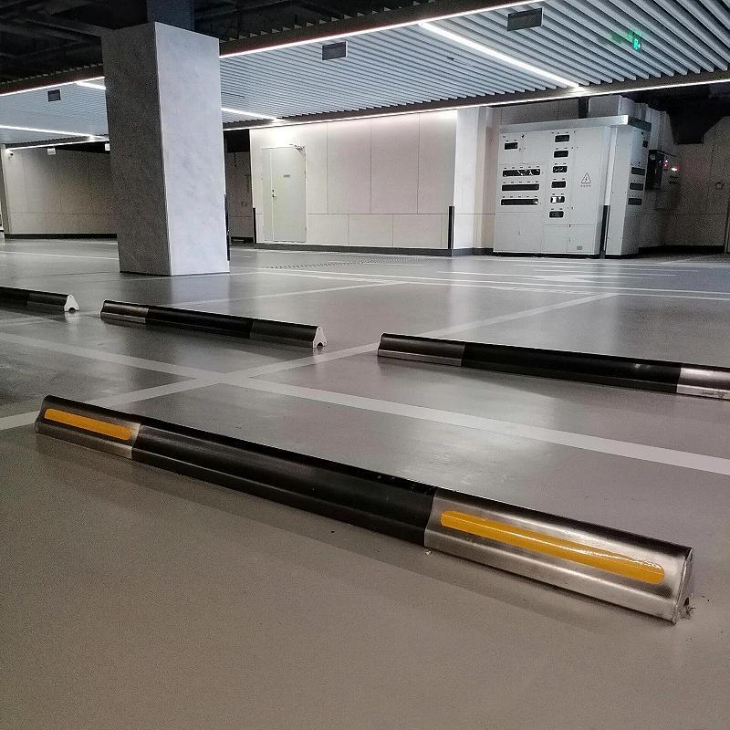 不锈钢阻车器停车位地挡阻挡器倒车止退限位器阻车器阻车杆防撞杆