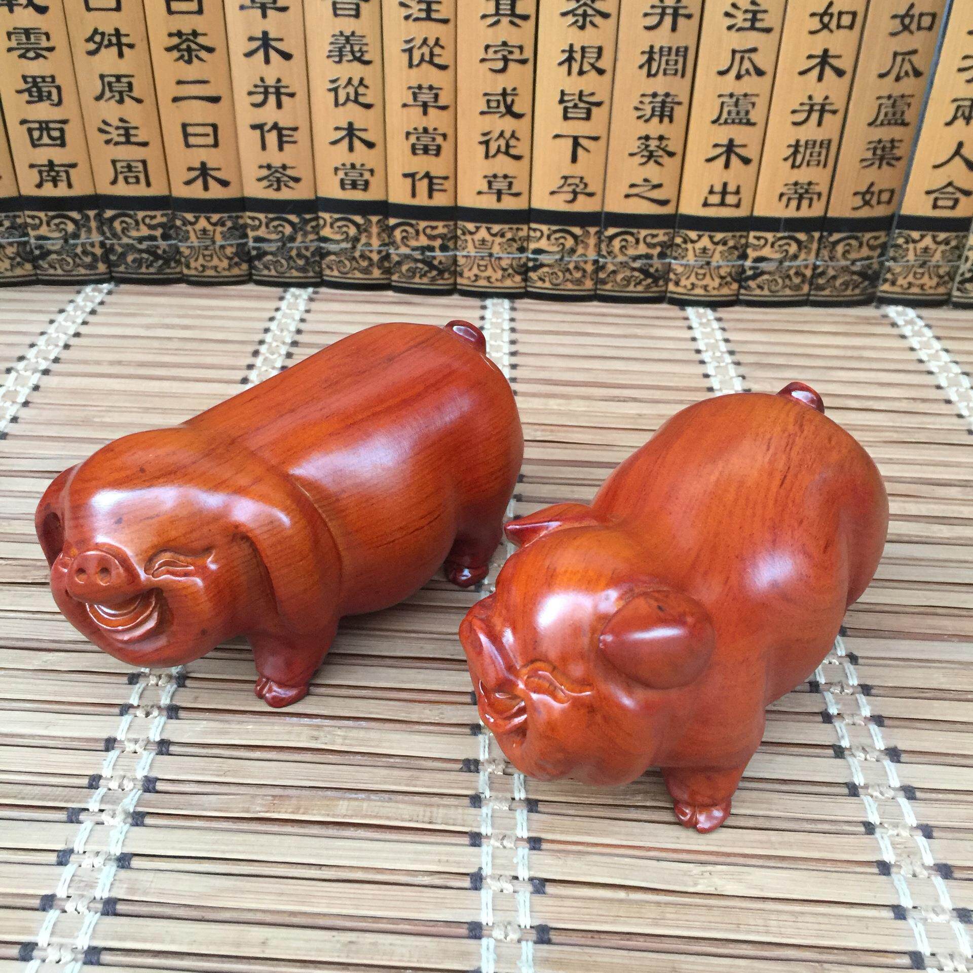 厂家 黑檀花梨木雕公母猪摆件 家居客厅木质工艺品生肖猪摆饰