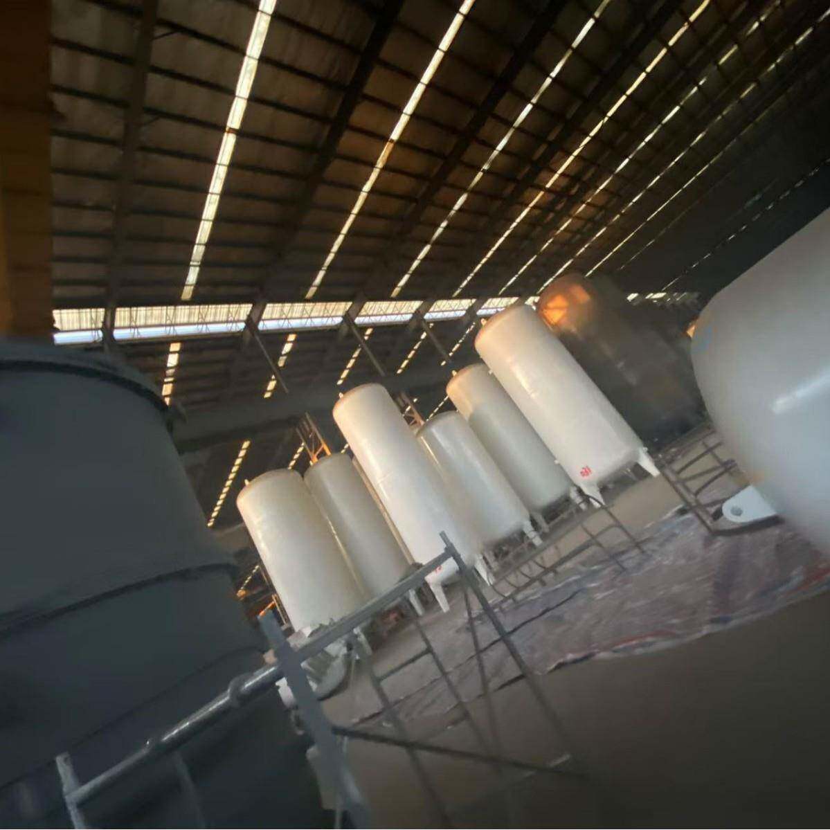液氮罐源头厂家5-200立方液氮储槽低温液体储罐低温液体储气罐贮