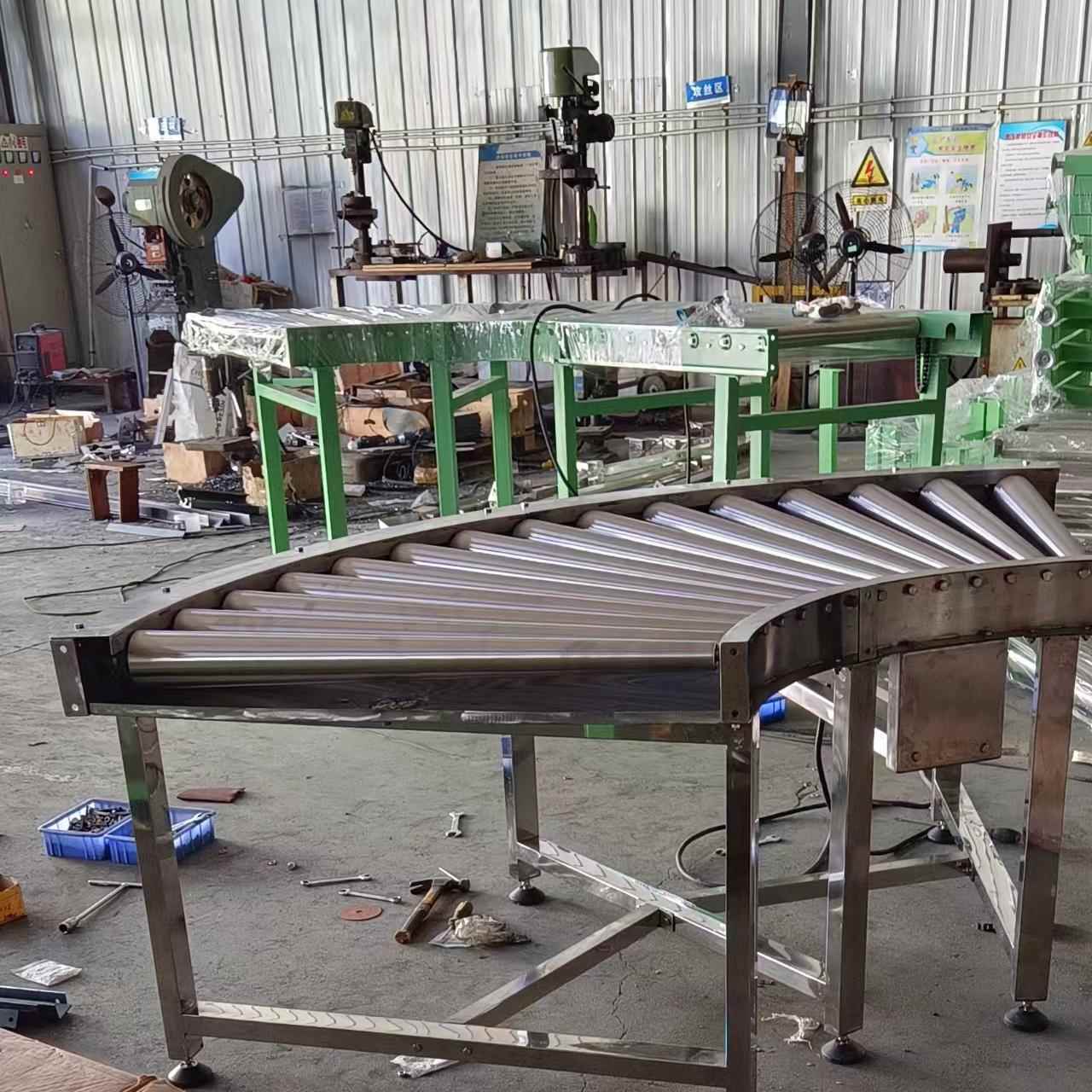 304不锈钢弯道输送机90度转弯输送机304不锈钢食品输送机