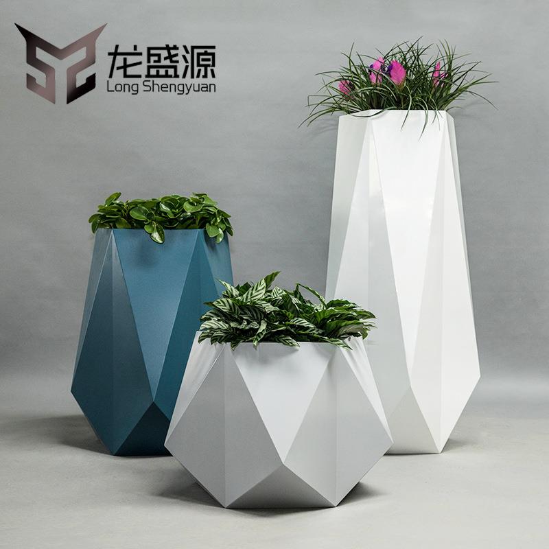简约现代玻璃钢花盆商场酒店菱形折纸落地大花器户外广场美陈摆件