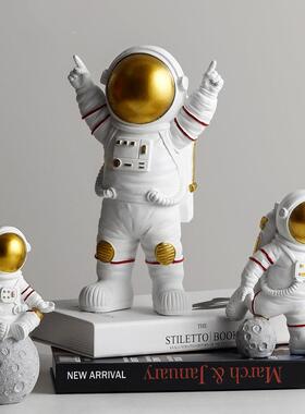 创意太空人树脂摆件儿童房宇航员装饰品北欧风房间布置桌面小摆件
