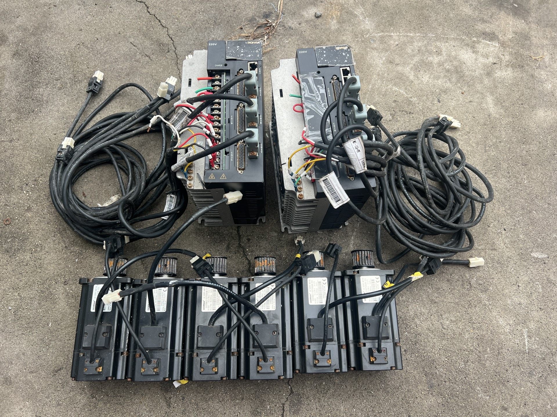 DORNA伺服驱动器EPS-M1-080808AA-3100