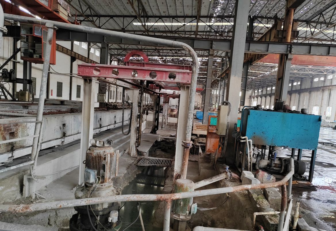 6月29日湛江市器材公司名下房地产、构筑物及机器设备等资产网络拍卖公告