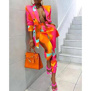 Women's long sleeved suit with waist cinched jacket for