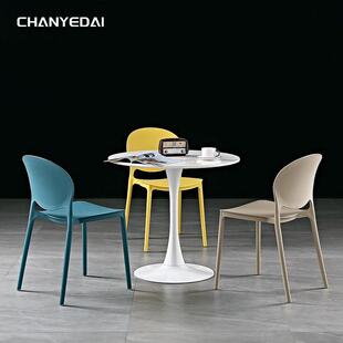 北欧塑料椅子餐椅现代简约休闲家用成人加厚靠背凳化妆书桌椅餐厅