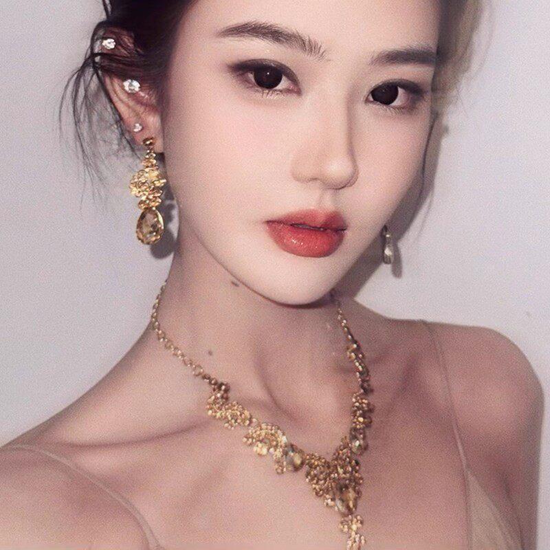 轻奢贵气感香槟色镶钻项链耳环套组2025新款女新娘礼服锁骨链配饰
