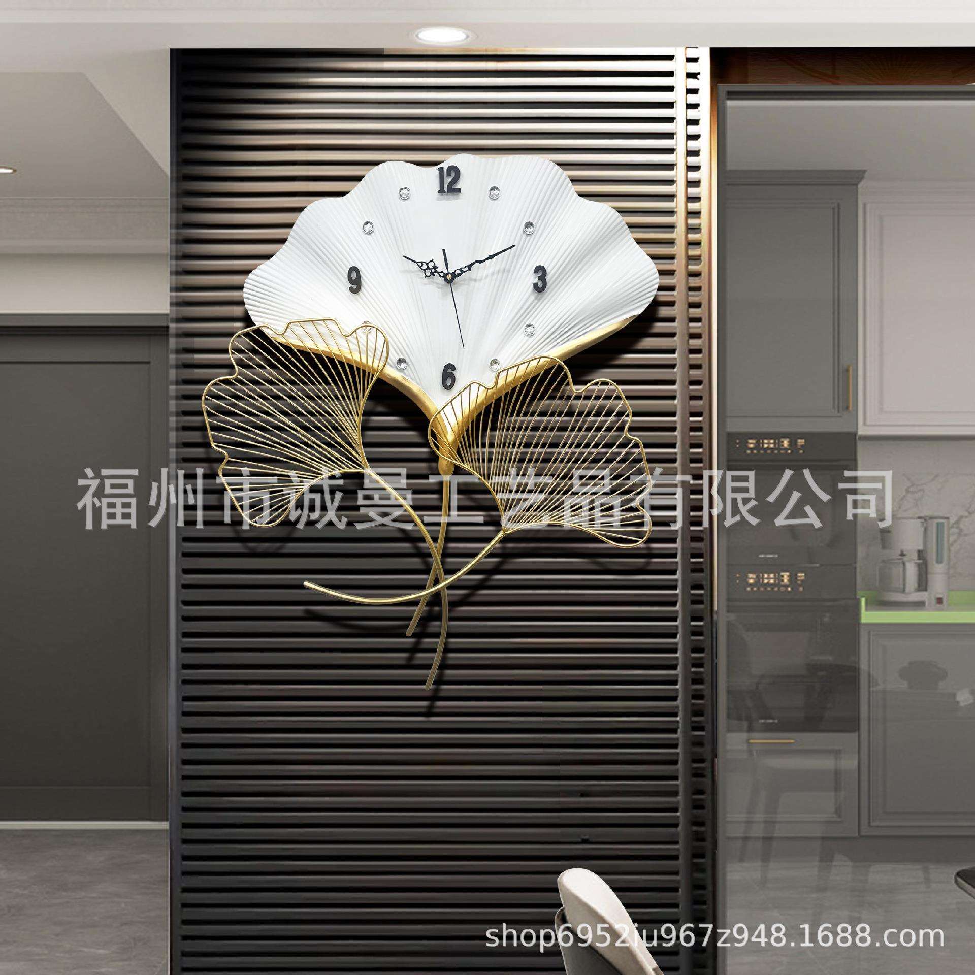 轻奢风挂钟客厅简约现代挂墙装饰个性创意时尚花瓣钟表家用钟饰