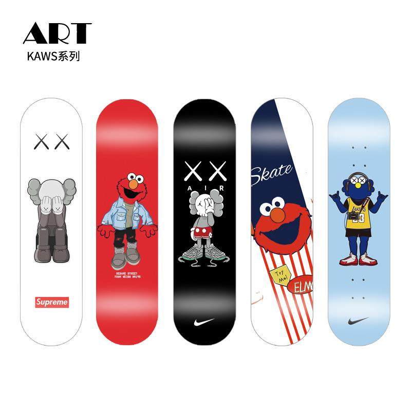 3108新款Kaws成人四轮双翘滑板成人初学者专业滑板