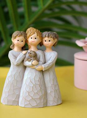 跨境新品创意三女孩雕像桌面家居卧室感恩节圣诞节装饰品树脂摆件