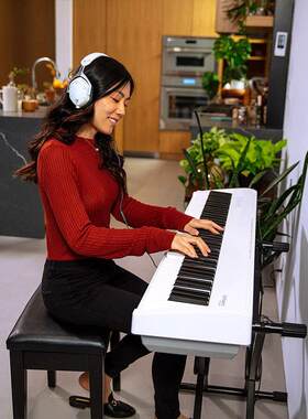 现货Roland罗兰电钢琴FP30X FP18电钢88键重锤FP60X初学电钢琴