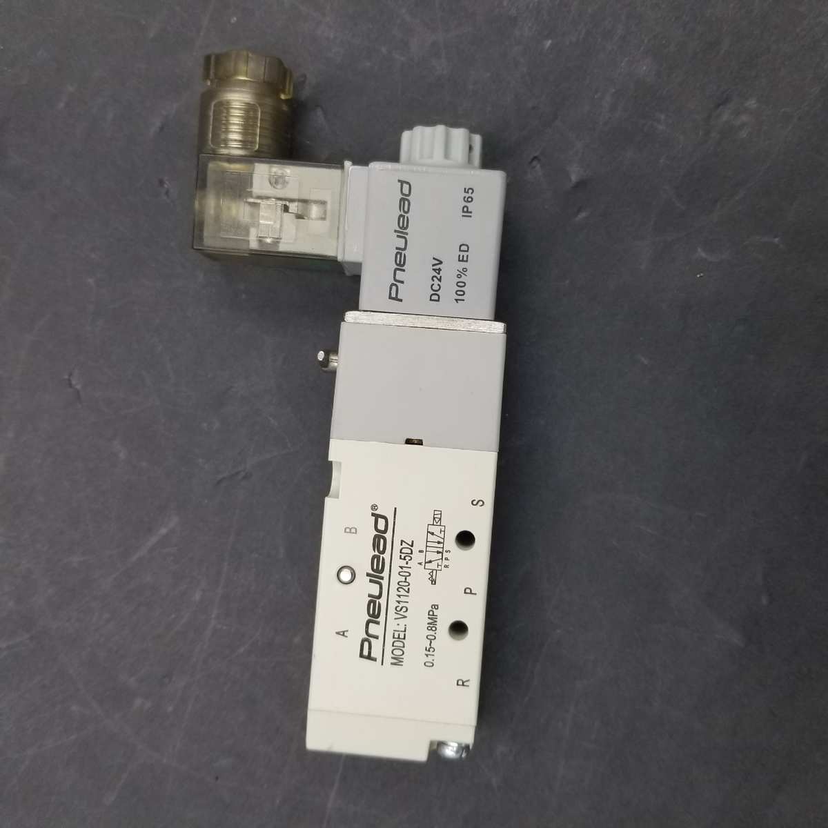 全新正品 VS1120-01-5DZ电磁阀DC24V 议价为准