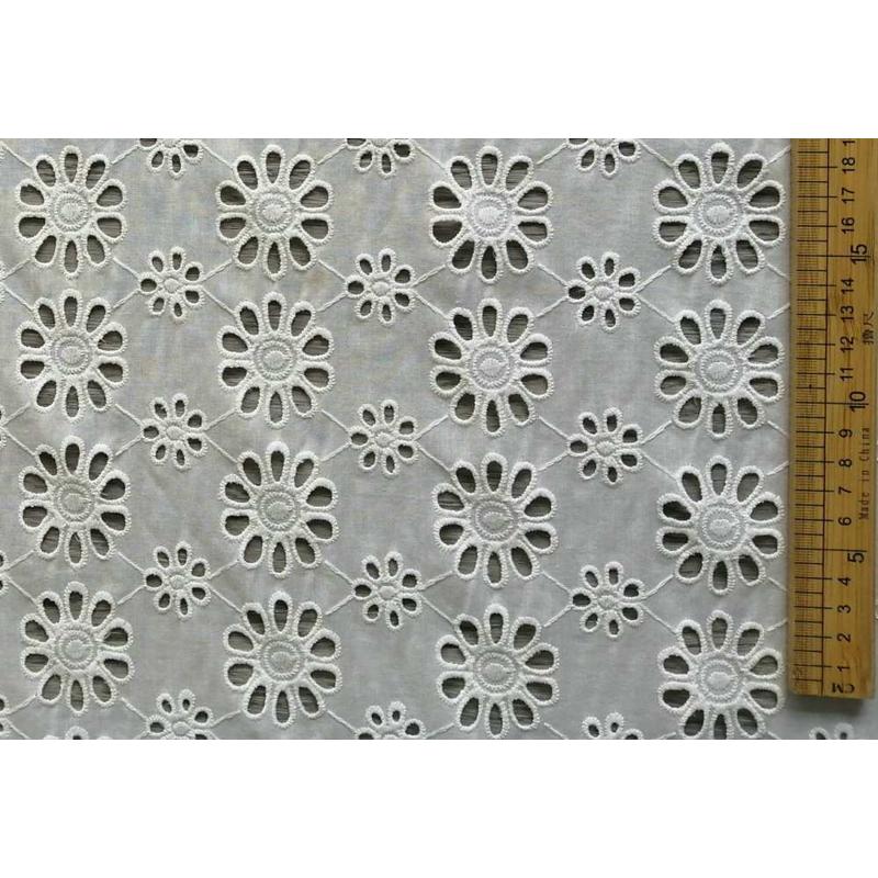 EG-1908494  全棉绣花  全棉打孔雕孔绣花布 花边刺绣  棉布刺绣