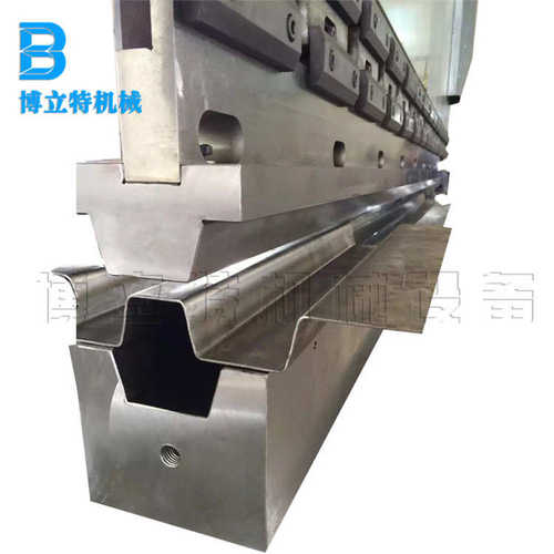 现货供应80吨折弯机模具 标准折弯机模具  规格3200*85*85下模具