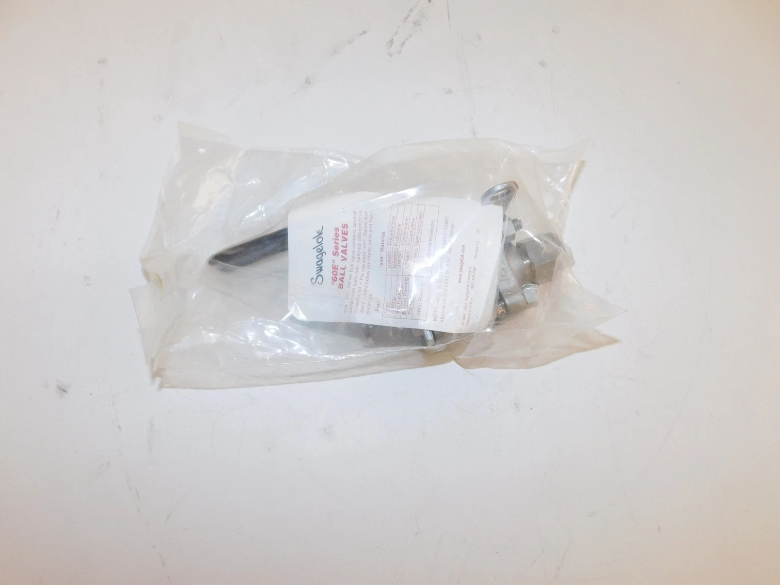 ^^ SWAGELOK CF3M 60E 系列球阀 - 全新