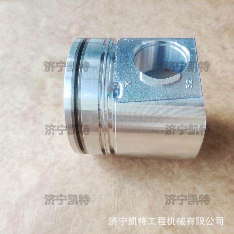 活塞PC300/350/360-8M0 配件6745-31-2111 挖机发动机配件