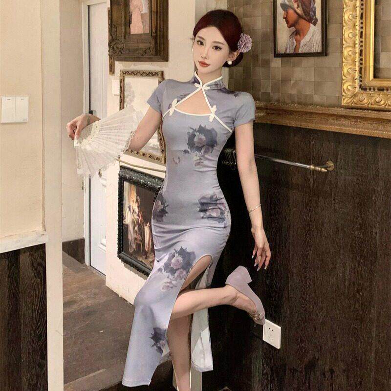 新中国风覆古剪裁性感修身臀部开衩年轻长旗袍连衣裙女技术员工作