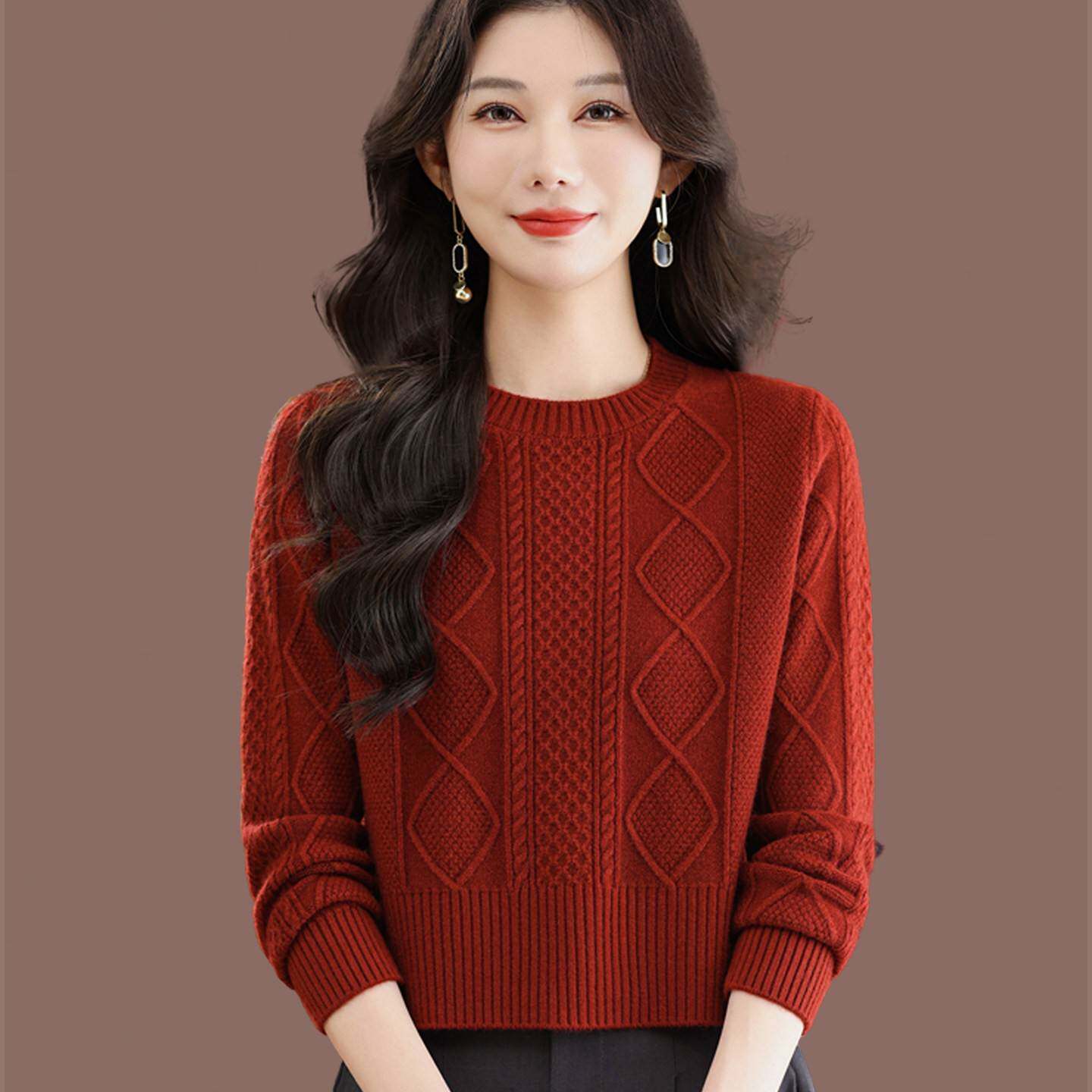 2026春秋新款通勤风圆领绞花纹羊毛衫女红色宽松针织毛衣打底衫