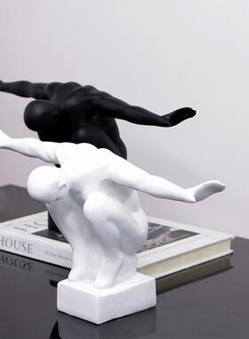 现代运动人物摆件客厅电视柜装饰创意样板房软装摆设吧台桌面摆件