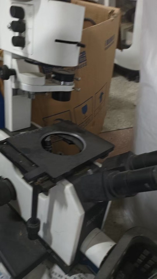 1月3日北京【京械8555】单位淘汰报废处置倒置显微镜一台网络拍卖公告