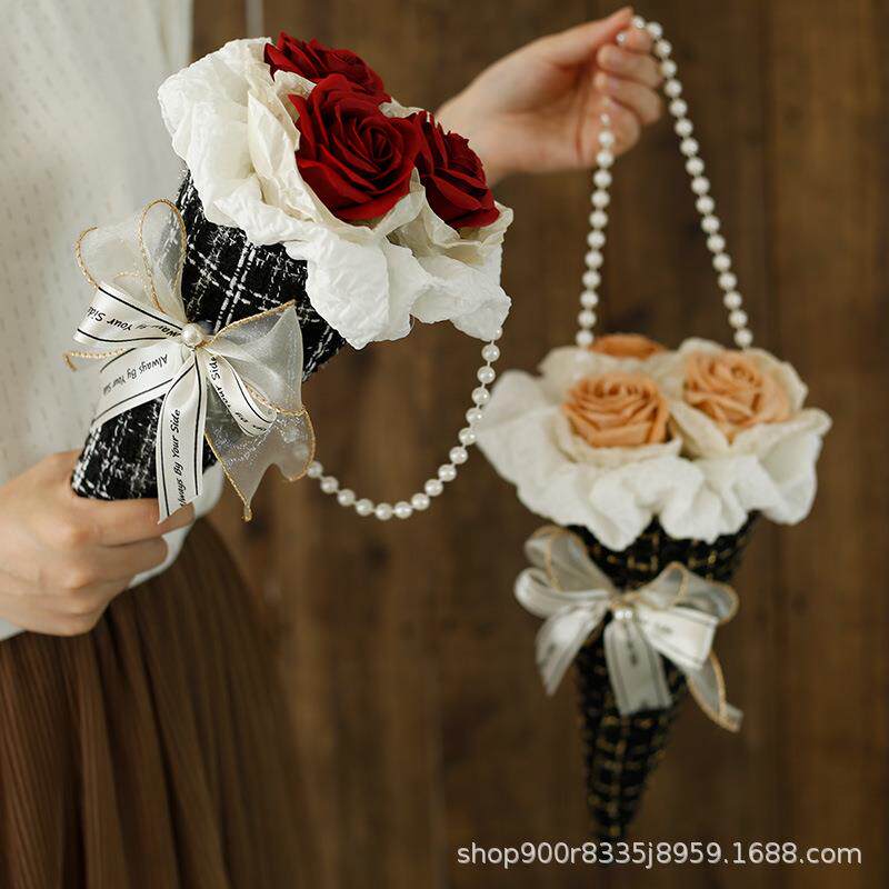 直销新款跨境毕业季礼物玫瑰花冰淇淋花束成品香皂花肥皂花摆摊伴