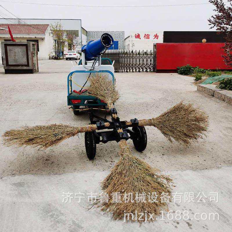 厂家生产4把扫把扫路机折叠式风火轮扫路车4把扫把扫地车价格