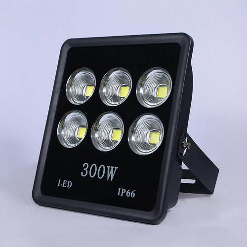 球场灯灯具篮球场灯杆球场照明300W400W500W600W