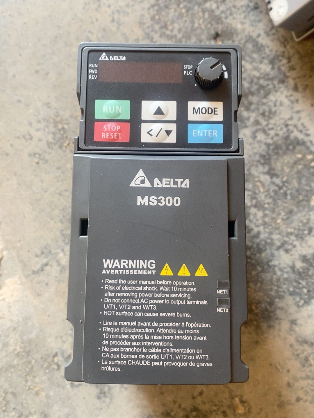 台达变频器VFD4A2MS43ANSAA, 1.5KW，拆机