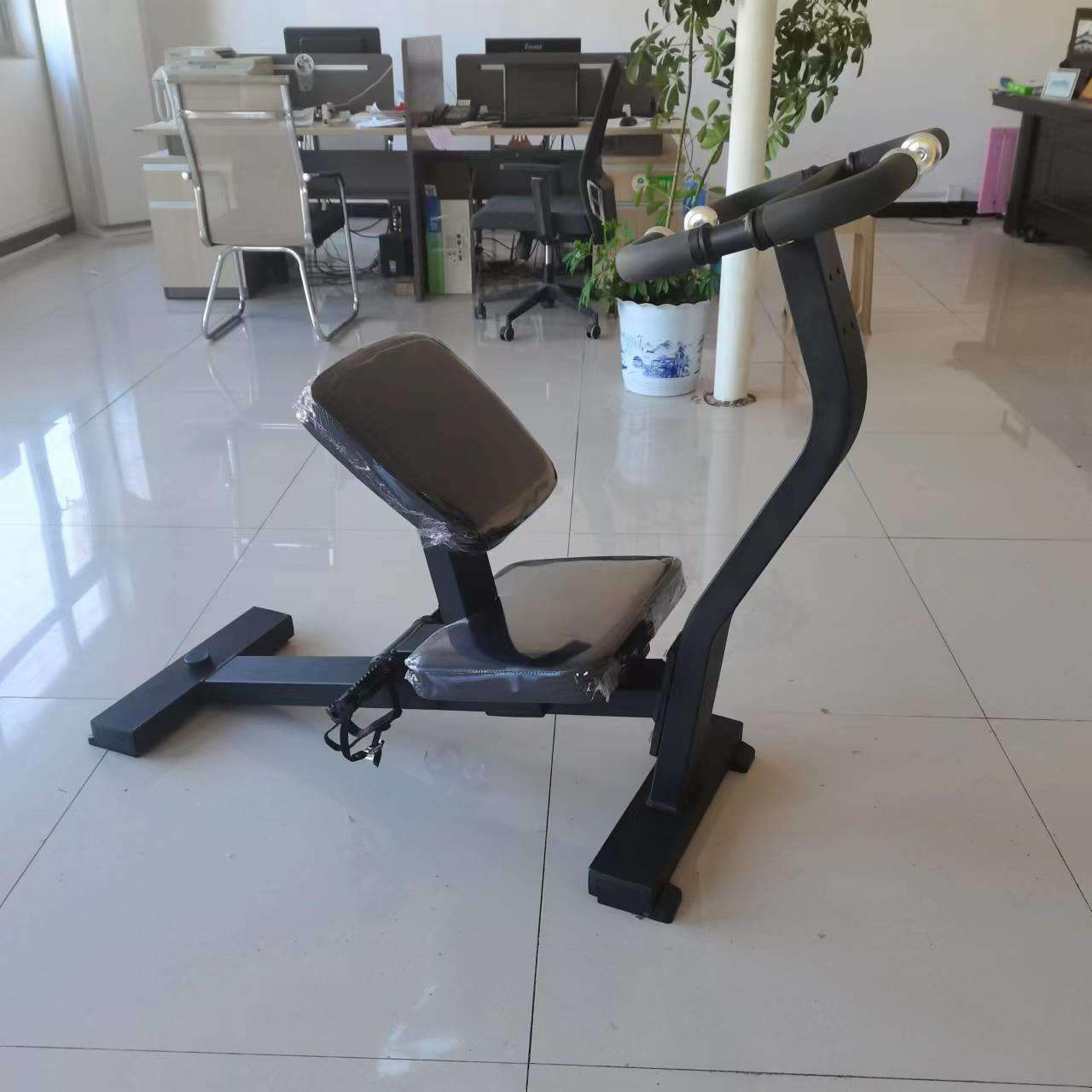 伸展机健身房家用伸展机拉伸机腰部训练器家用伸展机