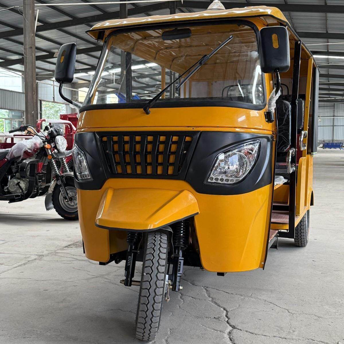 非洲版三轮嘟嘟车电动三轮嘟嘟车TUKtuk出口版载客燃油三轮车