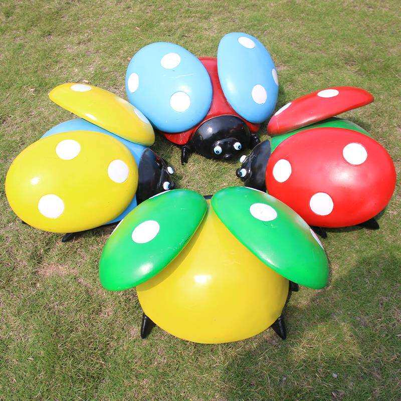 户外仿真七星瓢虫摆件甲壳虫雕塑景区幼儿园售楼处公园草坪装饰品