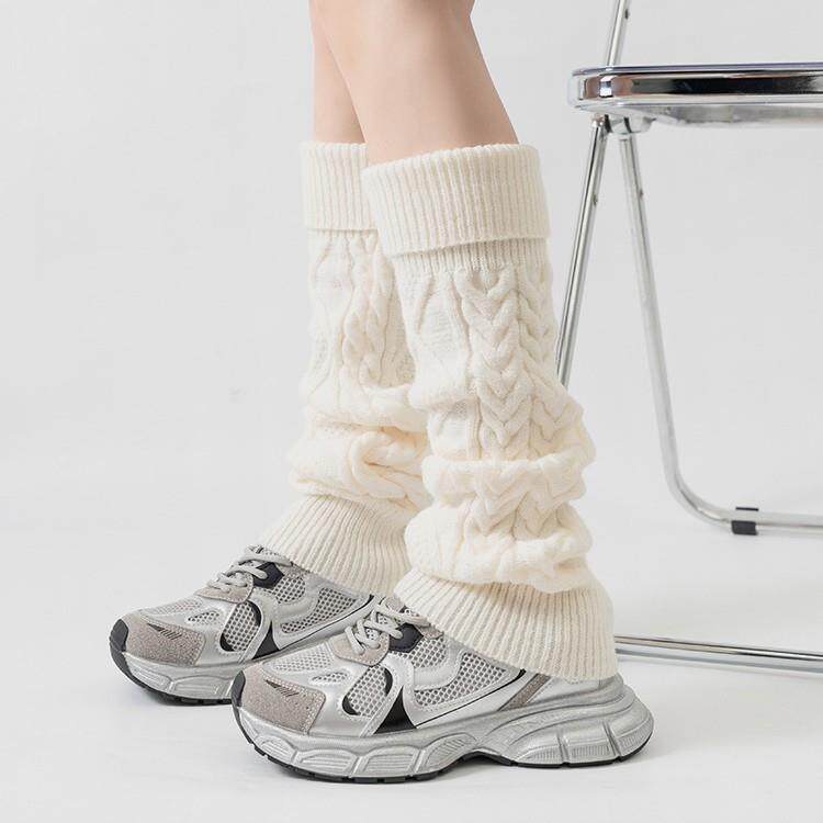 复古奶白色菱格麻花袜套学生女秋冬季加厚保暖毛线针织中筒小腿套