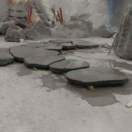 中国黑丁步石火烧面地图拼自然面地铺石庭院别墅菠萝面碎拼地面装