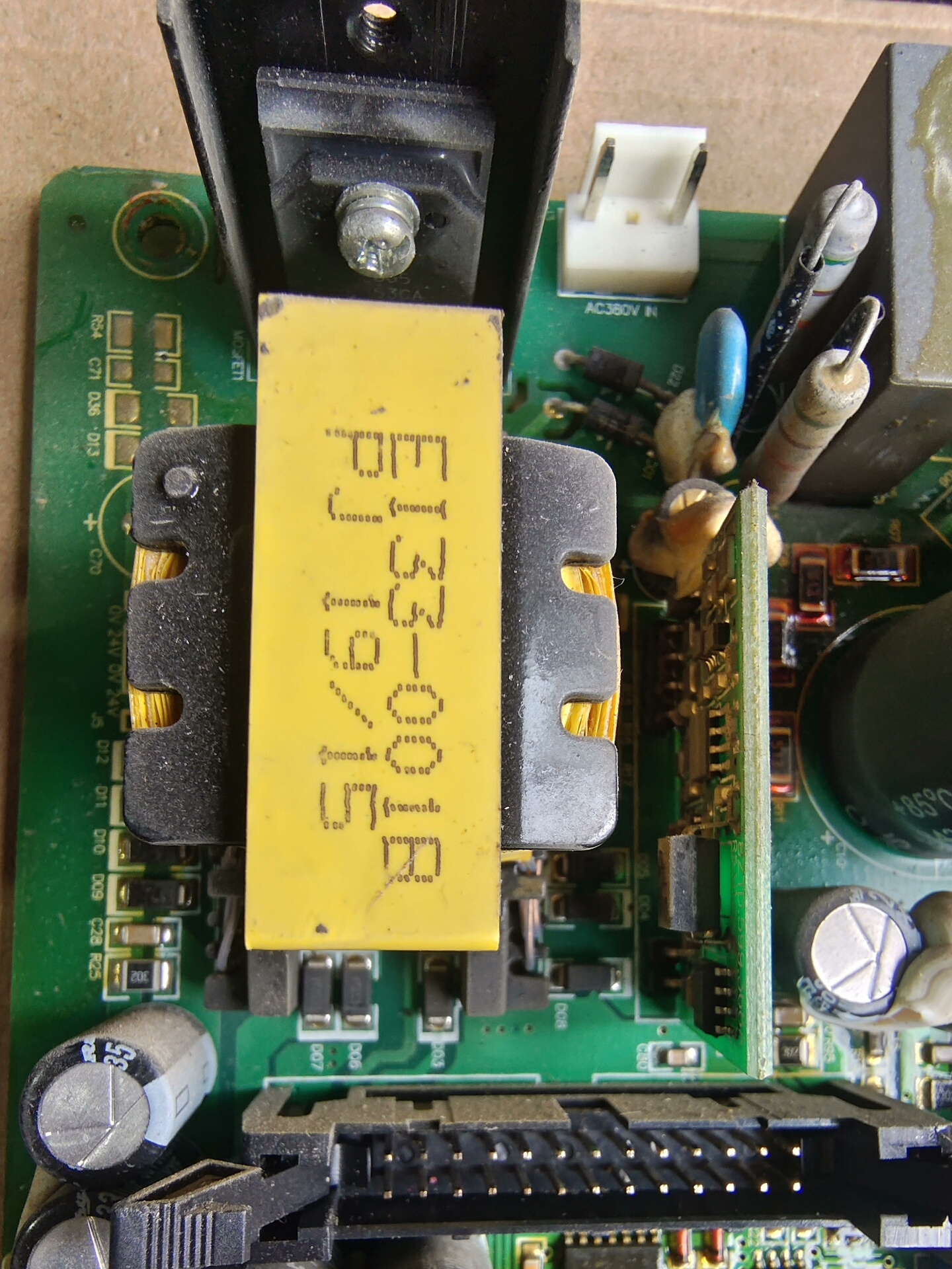 正泰变频器开关变压器。EI33-001B。二手拆机功能包好成