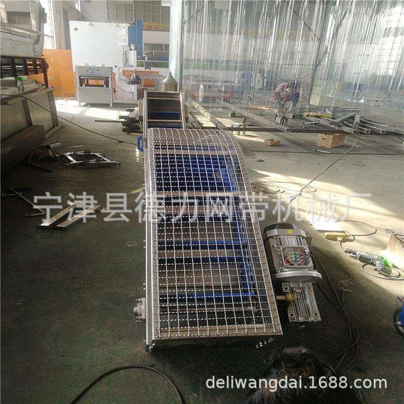 漂浮垃圾输送机塑料袋木头传送带不锈钢板链线水库用链板输送线