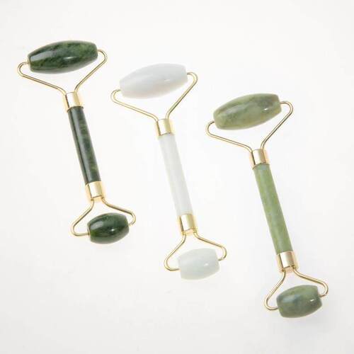 2pcs/set Face Spa Massager Neck Roller Gua Sha Scraper Board