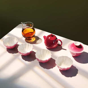 景德镇陶瓷茶具套装轻奢高档高端大气胭脂红女士精致聚财主人杯