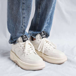 春季男鞋国潮白色板鞋小众高街厚底增高面包鞋情侣百搭运动老爹鞋