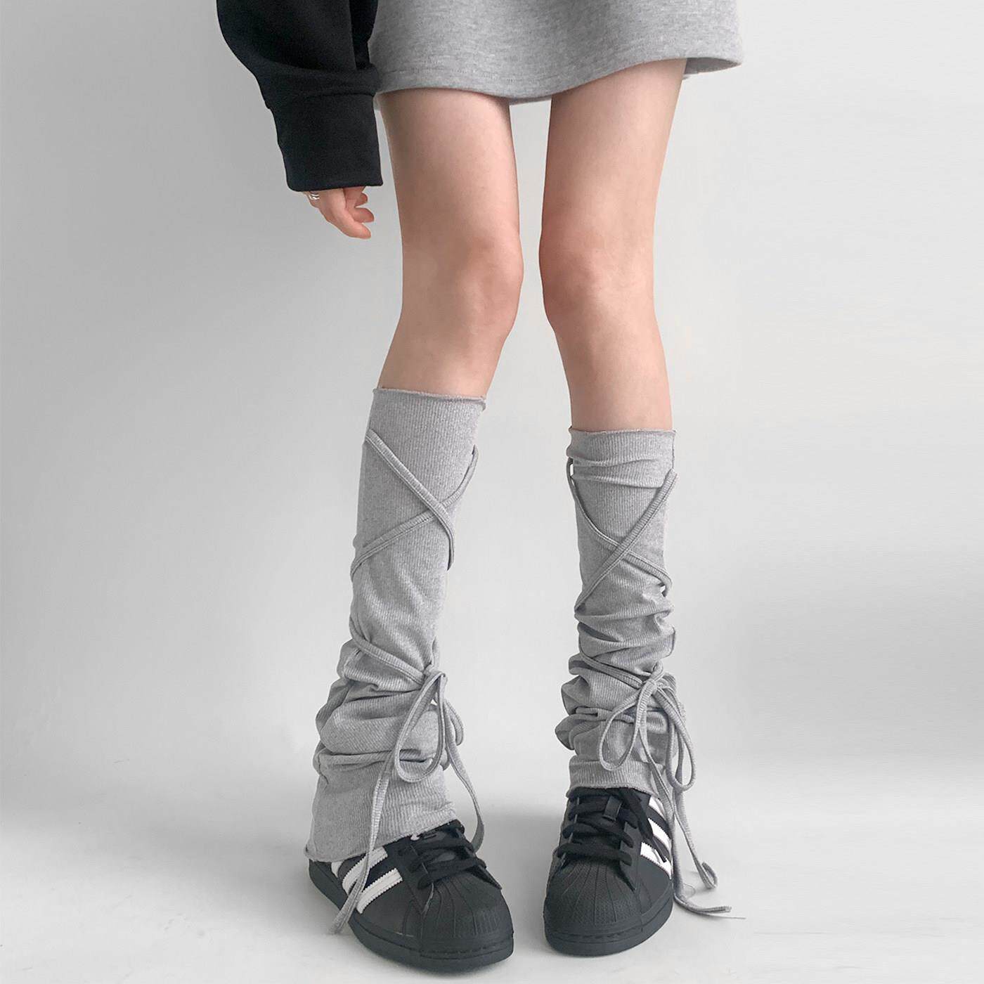 夜间教习室灰色袜套女秋冬个性辣妹针织绑带小腿套喇叭长筒泡泡袜