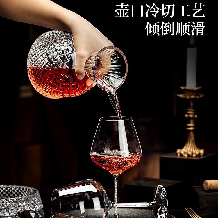 水晶360度旋转醒酒器红酒杯家用套装欧式酒柜装饰品高档轻奢酒具图片