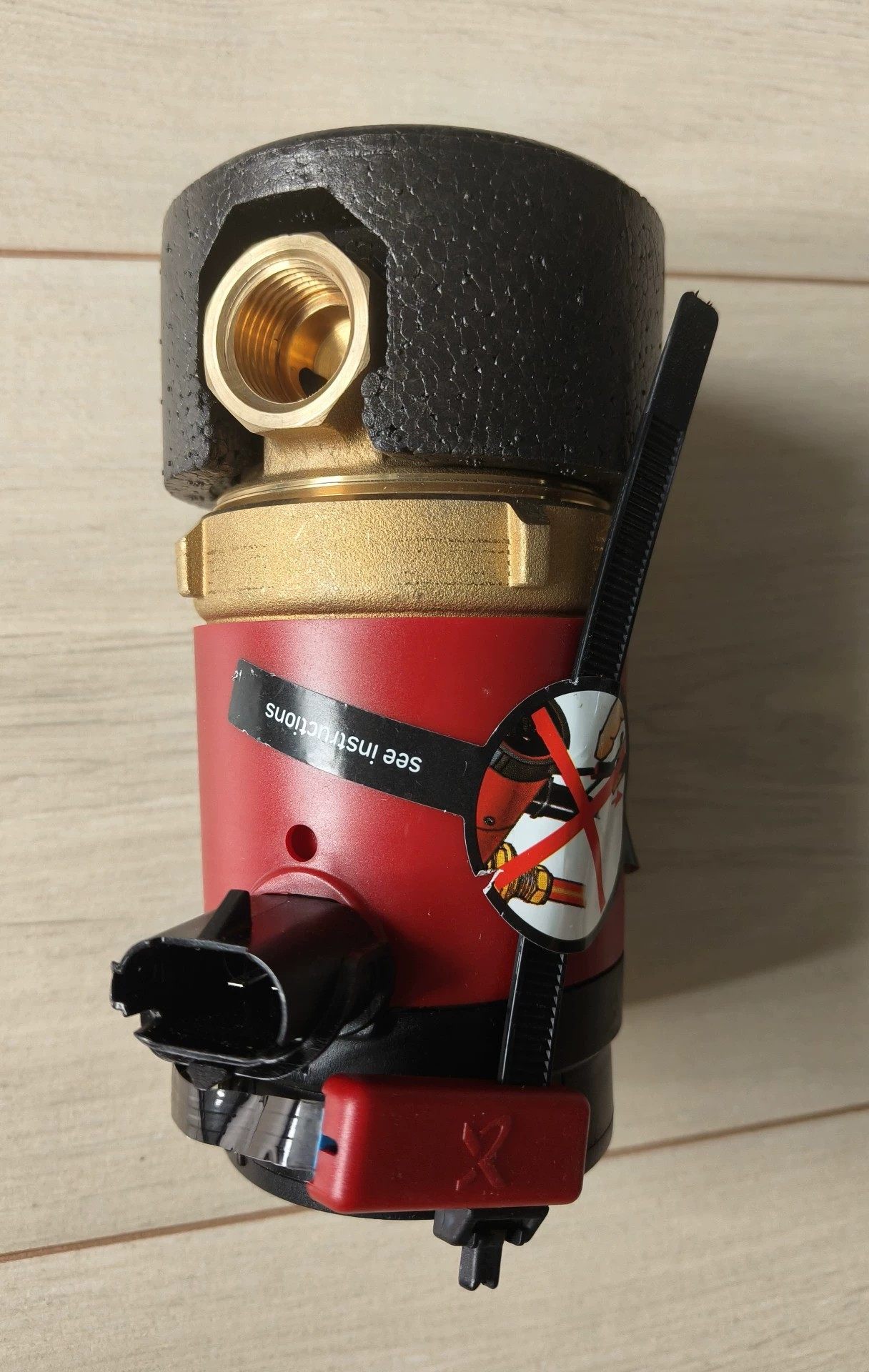 全新 格兰富UP15－14BA PM家用智能型温控自动热水循