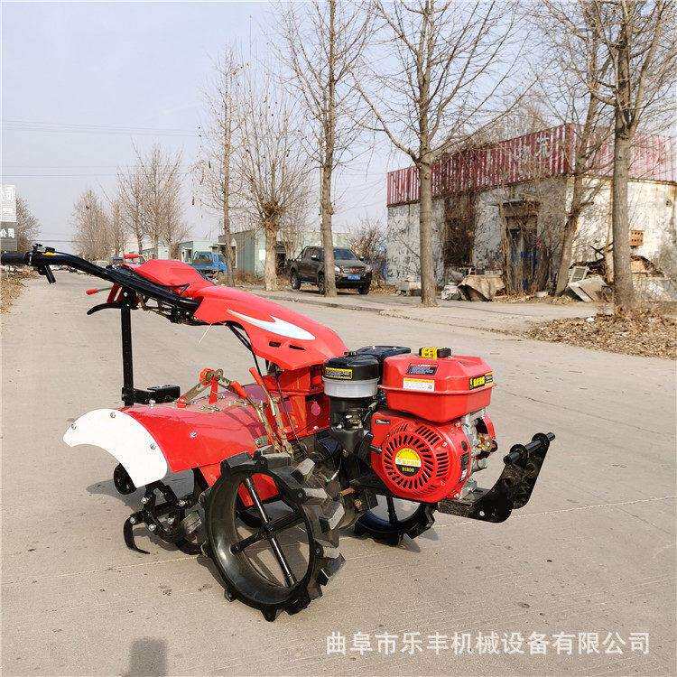 多功能四驱旋耕机 小型农用耕地翻土机  手扶式山地坡地微耕机