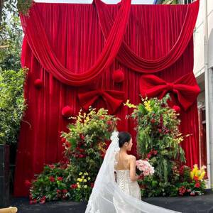 婚庆布幔酒红色金丝绒纱幔婚礼舞台背景遮光幕布黑色帷幔场景布置