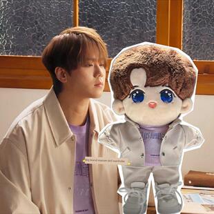 新产品20cm镜面江涛品牌推广同款杏黄色套装娃娃衬衫手工娃娃上衣