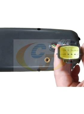 适用挖掘机加藤HD820R5 V 显示屏APC300-M-600-50 719-42200010