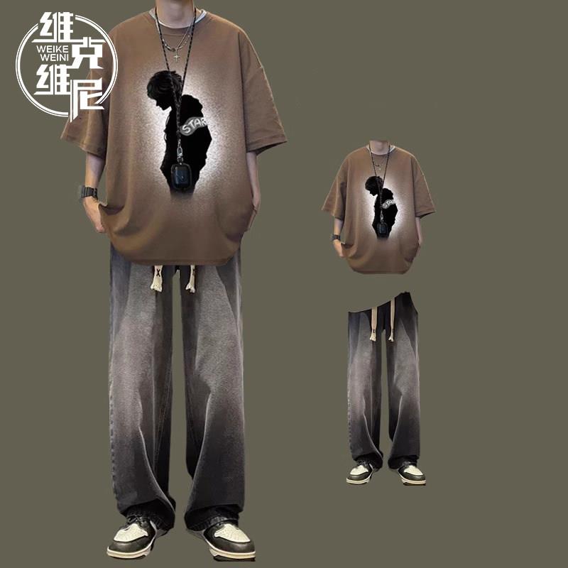 休闲套装男生夏季薄款潮牌痞帅印花短袖T恤宽松直筒牛仔裤两件套