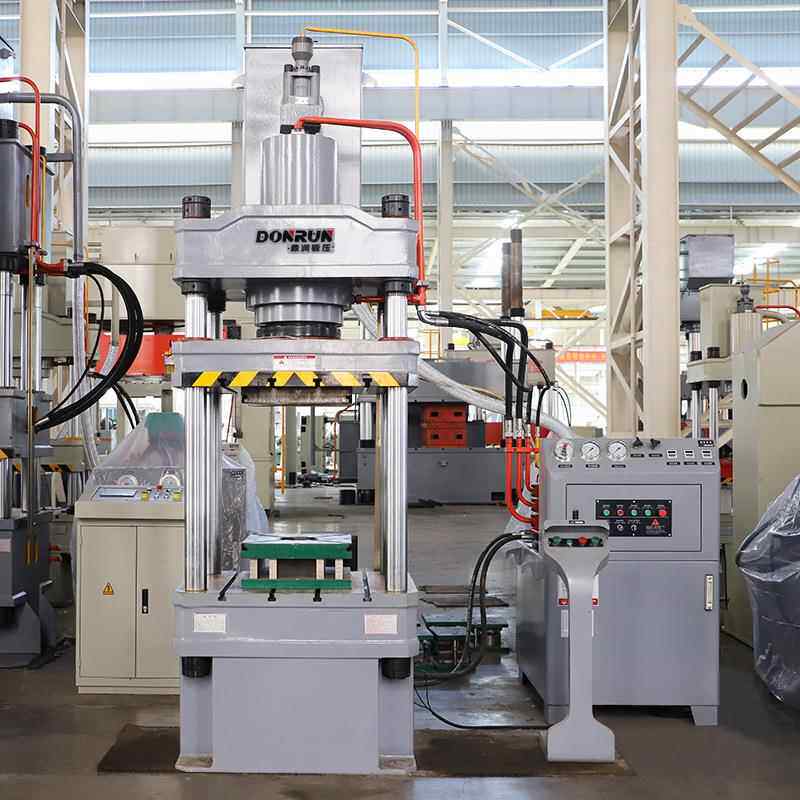 200吨小五金锁扣成型四柱液压机200T金属配件压型油压压力机