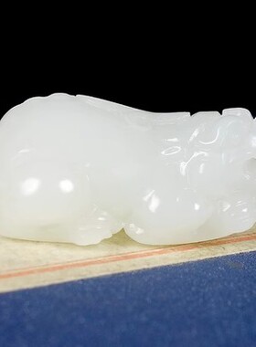 臻品推荐和田玉羊脂白玉苏工雕刻细腻油润貔貅挂件22.49克